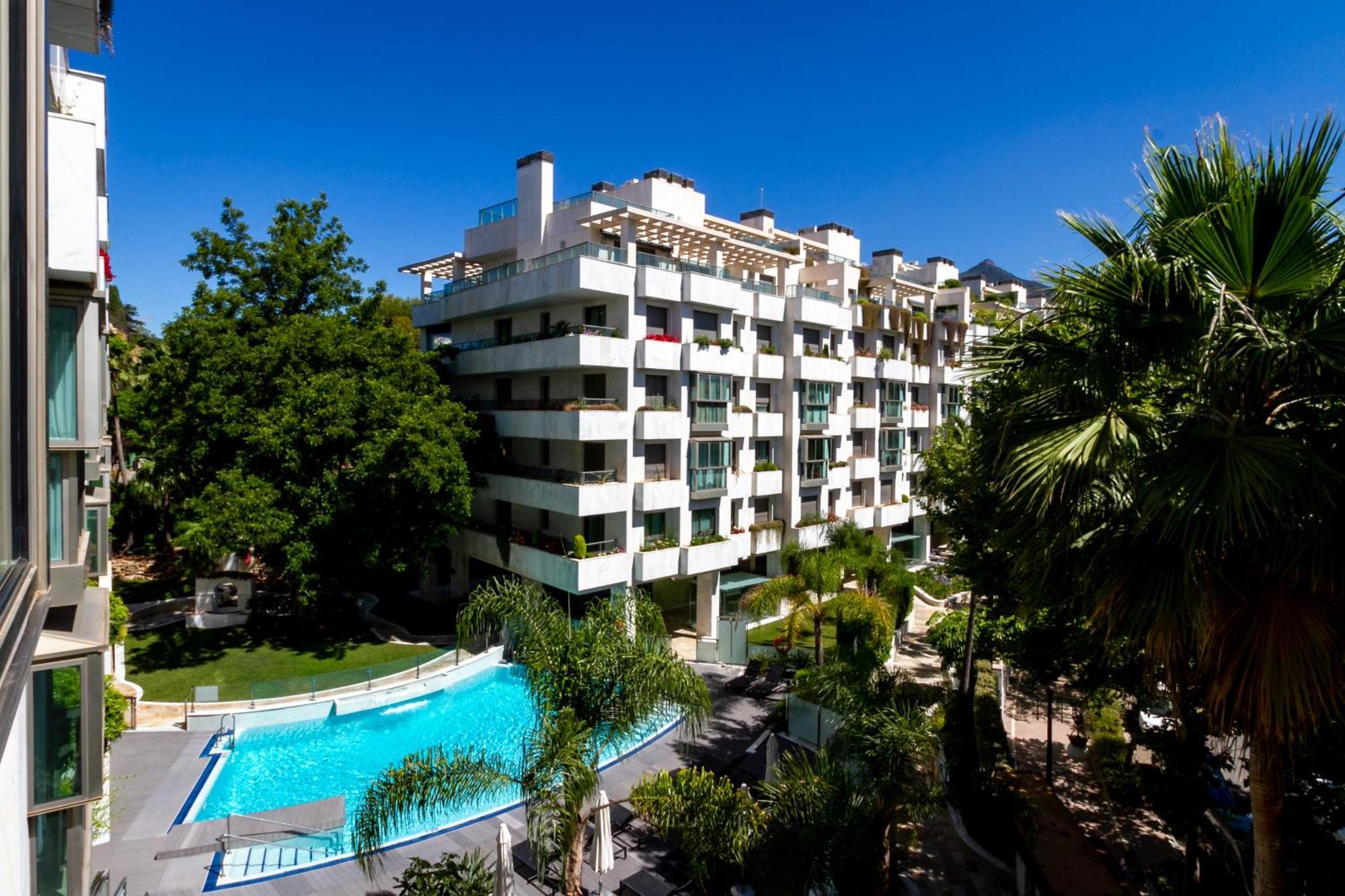 Banus - Golden Mile Jardines Del Principe 3